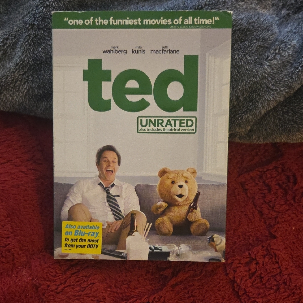 Universal Ted Unrated DVD - Green and White Cover
